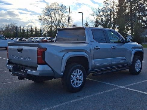 New 2026 Toyota Tacoma SR5 image 5