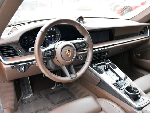 Used 2020 Porsche 911 Carrera 4S image 16