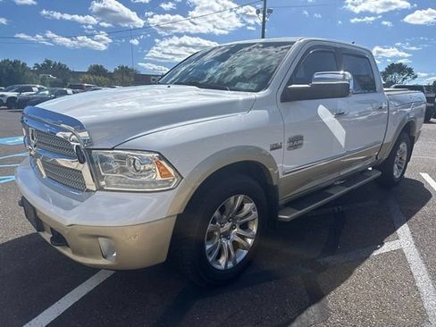 Used 2015 RAM 1500 Laramie Longhorn w/ Convenience Group AWD/4WD image 14