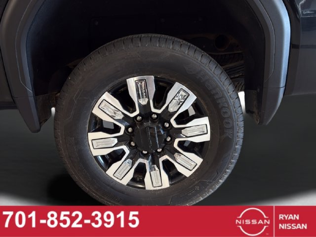 Used 2024 GMC Sierra 2500 Denali w/ Technology Package AWD/4WD image 31