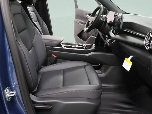New 2026 Chevrolet Equinox LT FWD image 33