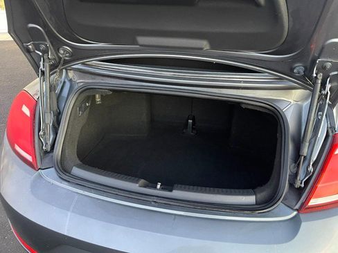 Used 2019 Volkswagen Beetle 2.0T S image 13