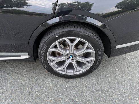 Used 2026 BMW X7 xDrive40i AWD/4WD image 22