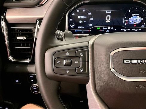 Used 2025 GMC Sierra 1500 Denali w/ Denali Reserve Package AWD/4WD image 28