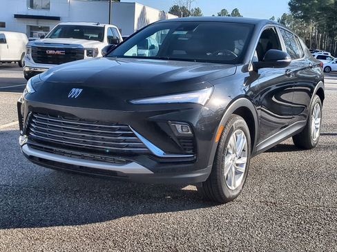 Used 2025 Buick Envista Preferred w/ Convenience I Package image 4