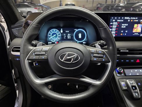 Used 2025 Hyundai Palisade Calligraphy image 32