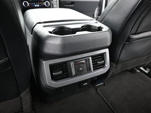 Used 2024 Ford F250 Lariat w/ Sport Appearance Package AWD/4WD image 22