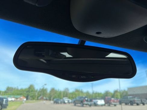 Used 1999 Chevrolet Blazer LT AWD/4WD image 21