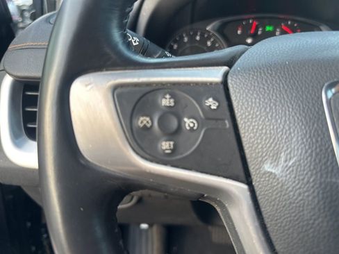 Used 2020 GMC Terrain SLE w/ Elevation Edition image 17