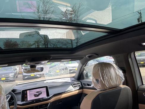 New 2026 Volkswagen Atlas Cross Sport SEL R-Line image 20