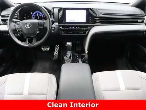 Certified 2025 Toyota Camry SE image 31