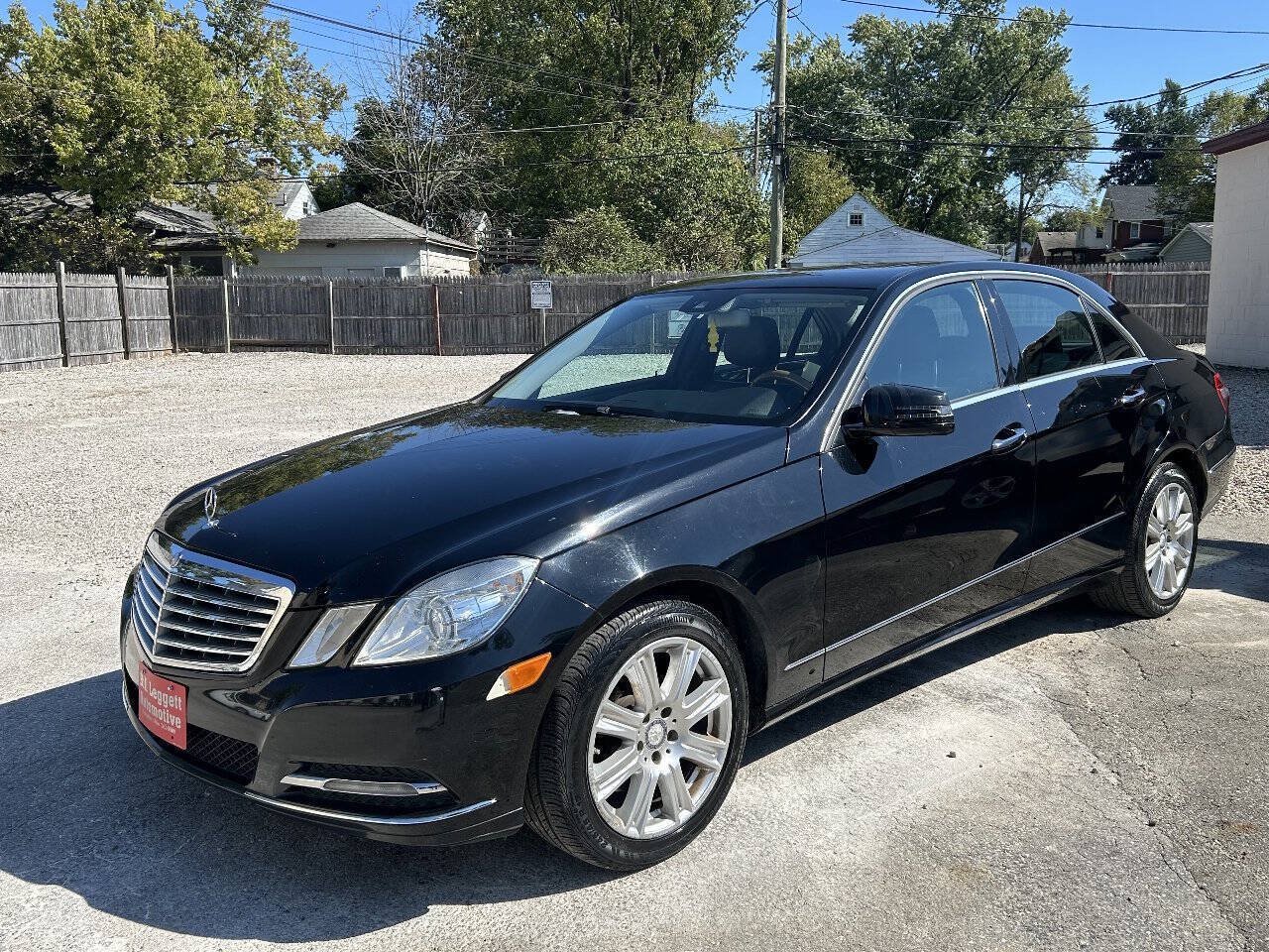Used 2013 Mercedes-Benz E 350 Sedan image 2