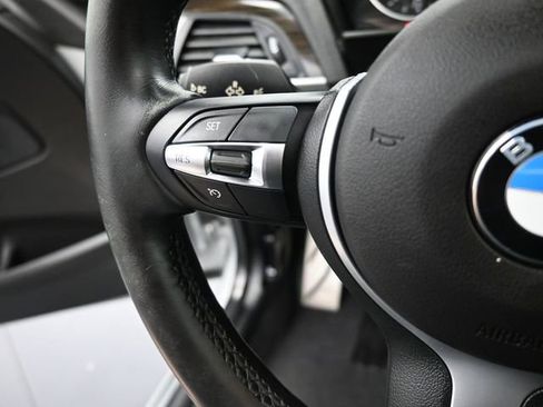 Used 2015 BMW M235i Coupe image 6