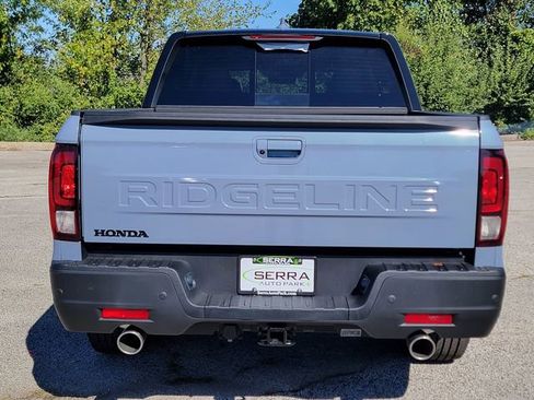New 2026 Honda Ridgeline Black Edition image 5