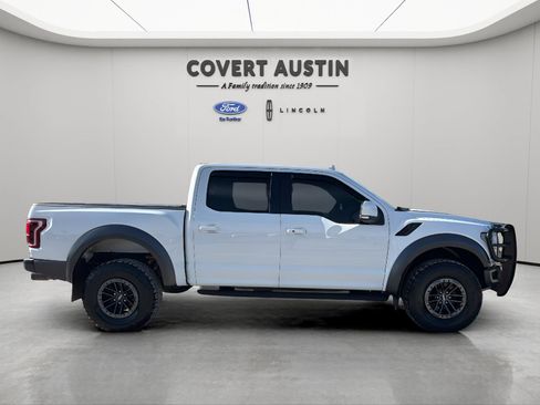 Used 2019 Ford F150 Raptor w/ Equipment Group 802A Luxury AWD/4WD image 6