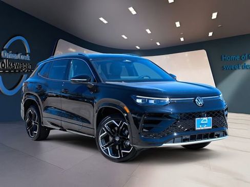 New 2026 Volkswagen Tiguan SEL R-Line image 1
