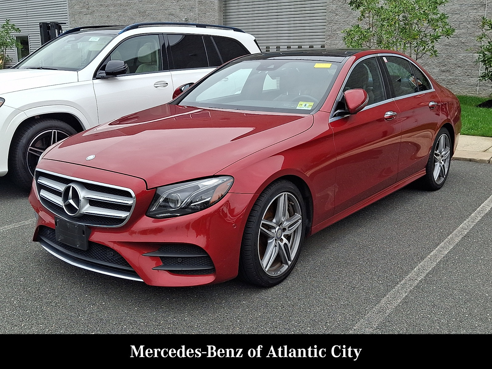 Certified 2017 Mercedes-Benz E 300 4MATIC image 3
