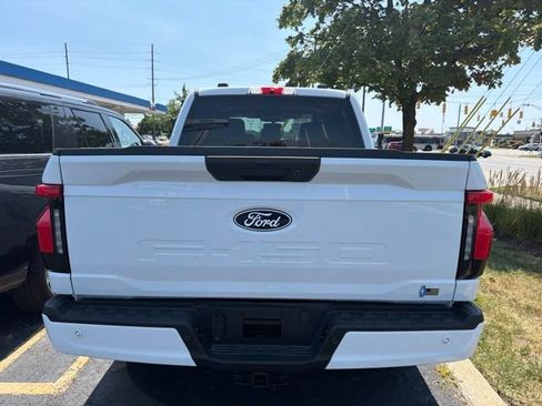 Used 2025 Ford F150 Lightning Flash AWD/4WD image 3
