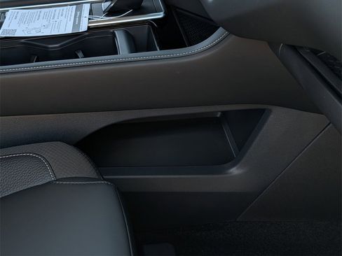 New 2025 Nissan Pathfinder SL image 19