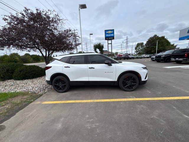 Certified 2021 Chevrolet Blazer LT w/ Redline Edition AWD/4WD image 2