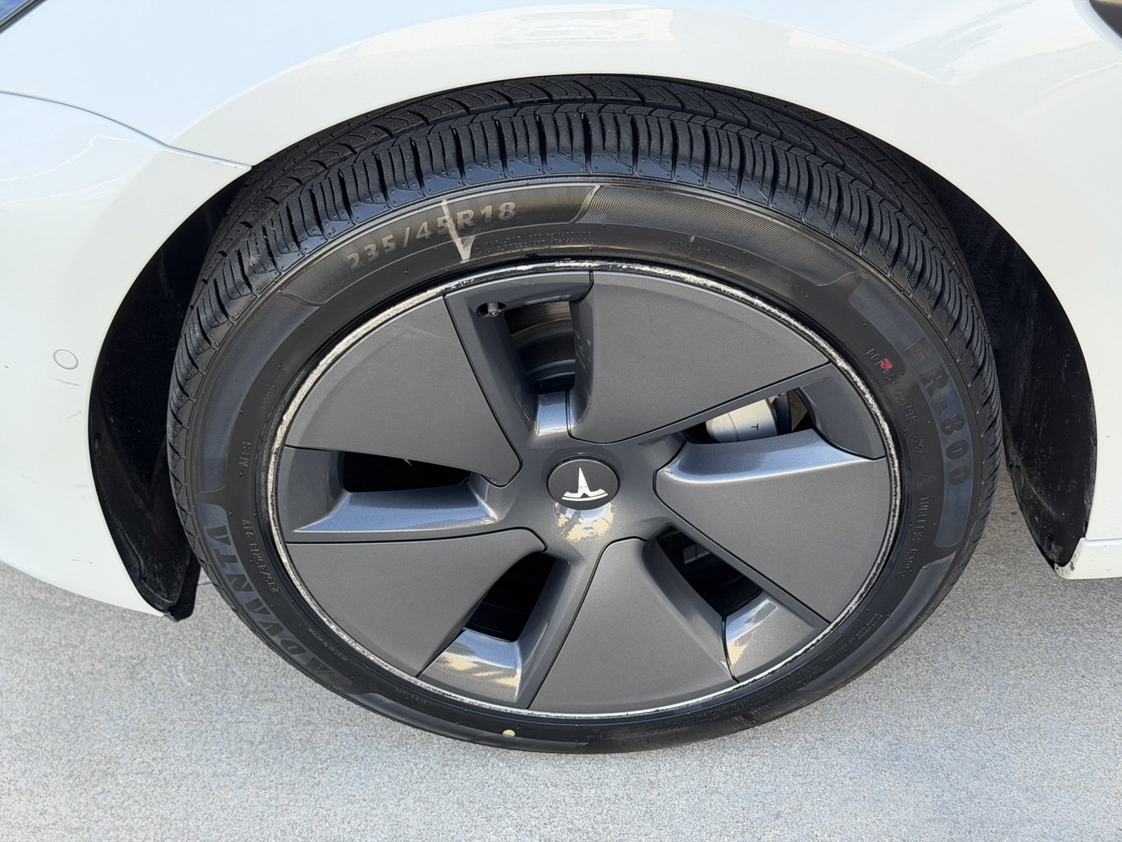 Used 2022 Tesla Model 3 Long Range AWD/4WD image 13