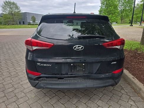 Used 2018 Hyundai Tucson SE image 7
