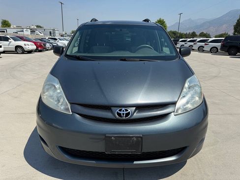 Used 2008 Toyota Sienna LE FWD image 8