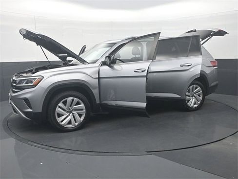 Used 2021 Volkswagen Atlas SEL image 38