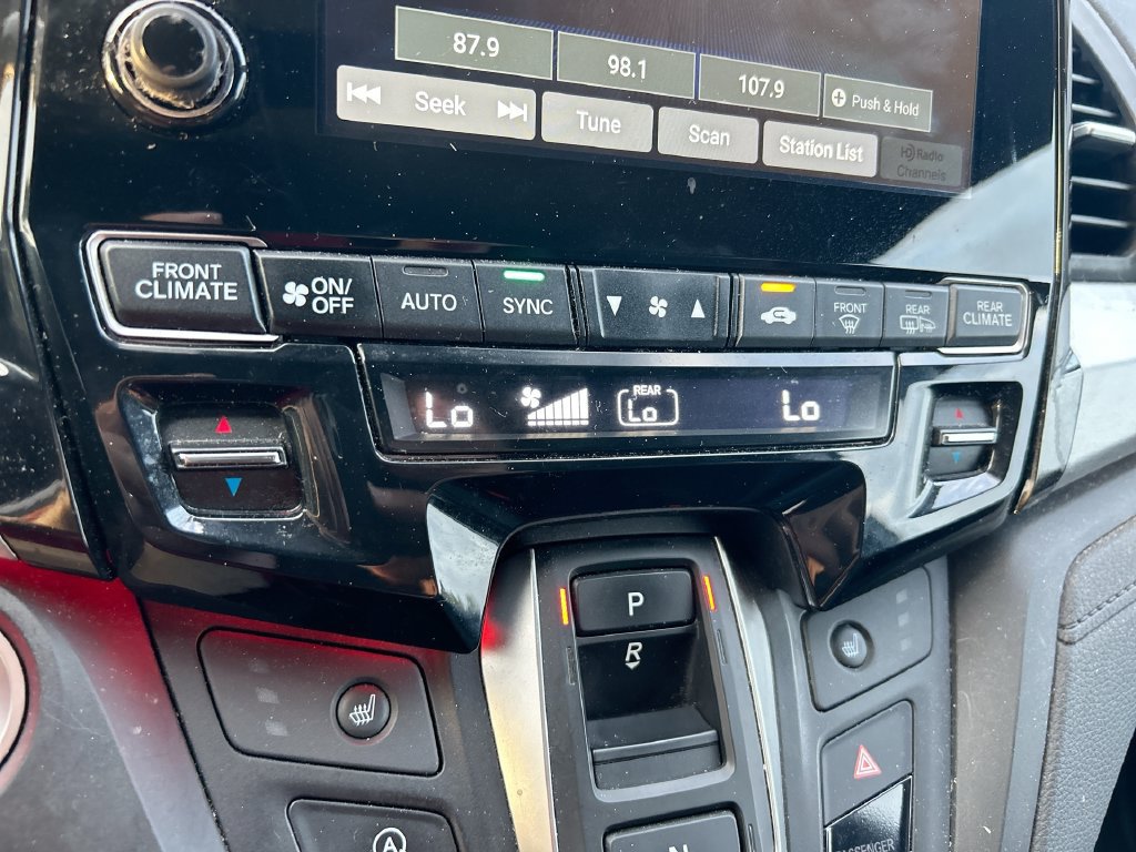 Used 2024 Honda Odyssey Sport image 26