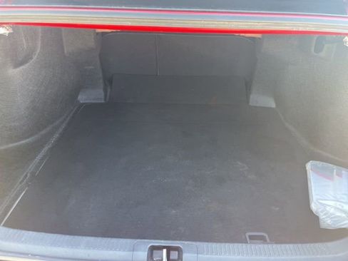 Used 2023 Toyota Camry SE image 13