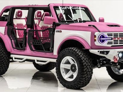 Used 2025 Ford Bronco RETRO