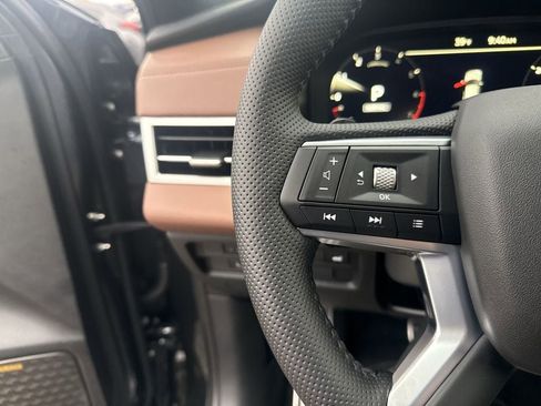 New 2026 Mitsubishi Outlander SEL image 20