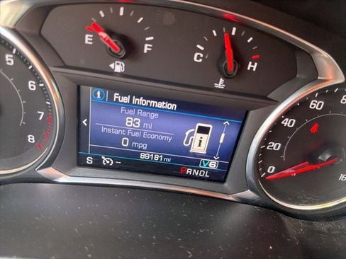 Used 2020 Chevrolet Blazer LT FWD image 15