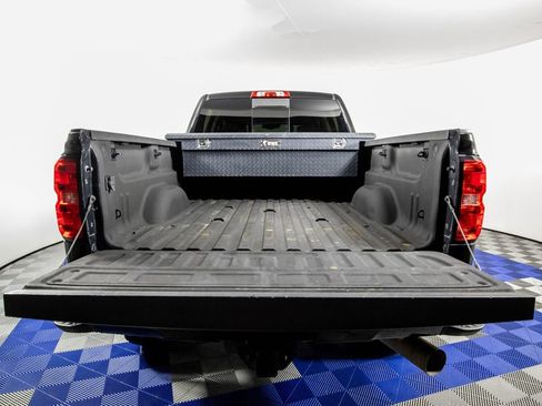 Used 2018 Chevrolet Silverado 2500 High Country w/ Duramax Plus Package AWD/4WD image 5