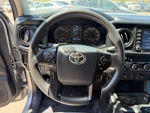 Used 2020 Toyota Tacoma SR image 9