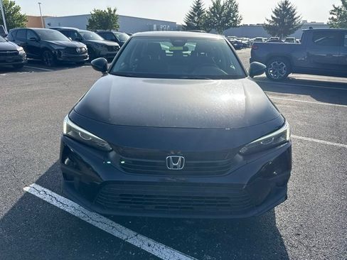 Used 2023 Honda Civic LX image 2