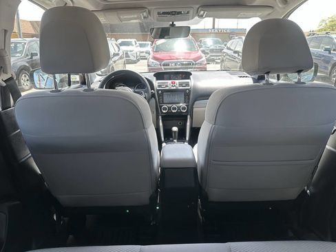 Used 2018 Subaru Forester 2.5i Premium w/ All-Weather Package AWD/4WD image 2