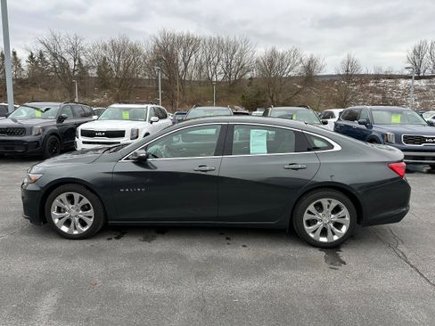 Used 2017 Chevrolet Malibu Premier image 8