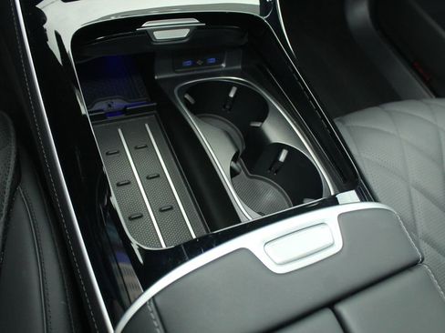 Used 2025 Mercedes-Benz S 580 4MATIC Sedan image 16