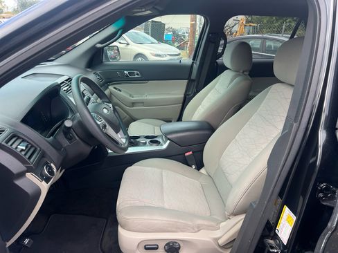 Used 2013 Ford Explorer FWD image 11
