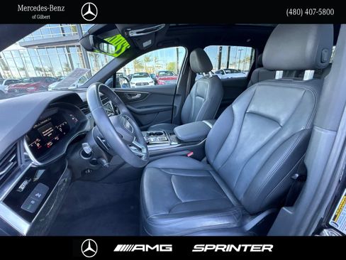 Used 2021 Audi Q7 2.0T Premium w/ Convenience Package AWD/4WD image 9