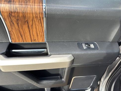 Certified 2018 Ford F150 Lariat image 17