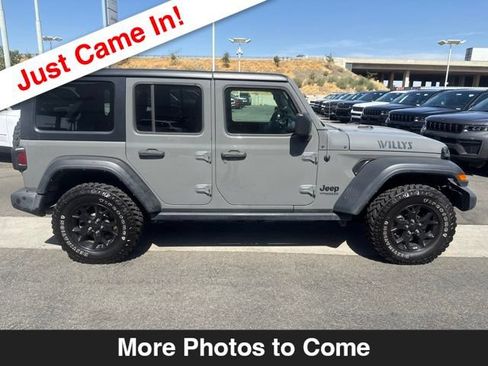 Used 2022 Jeep Wrangler Unlimited Sport AWD/4WD image 7