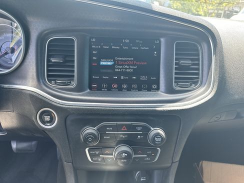 Used 2018 Dodge Charger R/T RWD image 30
