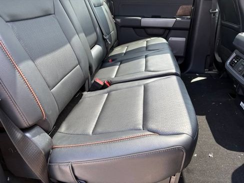 New 2026 Ford F250 Lariat w/ Black Appearance Package AWD/4WD image 20