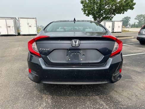 Used 2017 Honda Civic EX image 9