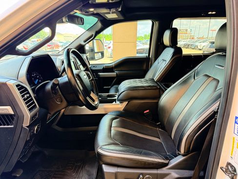 Used 2018 Ford F350 Platinum w/ Platinum Ultimate Package AWD/4WD image 11