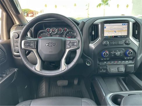 Certified 2022 Chevrolet Silverado 2500 LTZ w/ LTZ Plus Package image 23