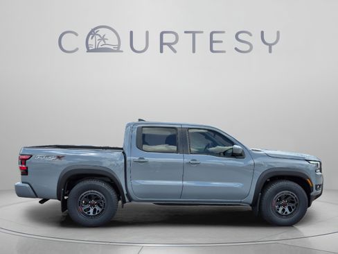 New 2026 Nissan Frontier Pro-X w/ Pro-X Convenience Package RWD image 7