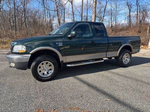 Used 2002 Ford F150 XLT image 3